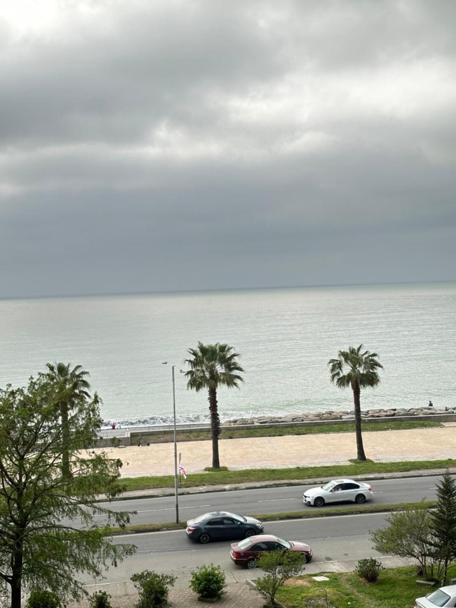 Appartamento Aqua Batumi 47 Esterno foto