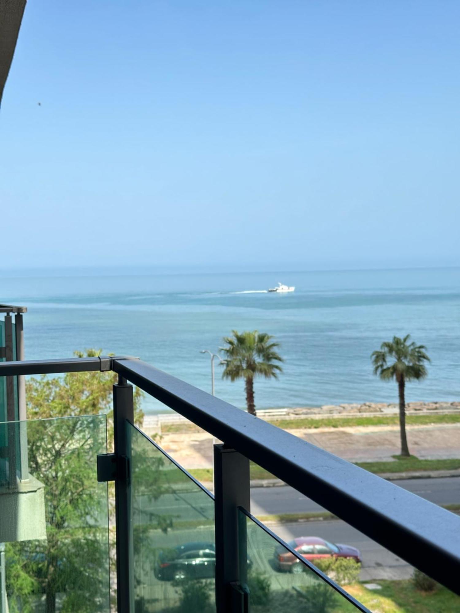 Appartamento Aqua Batumi 47 Esterno foto